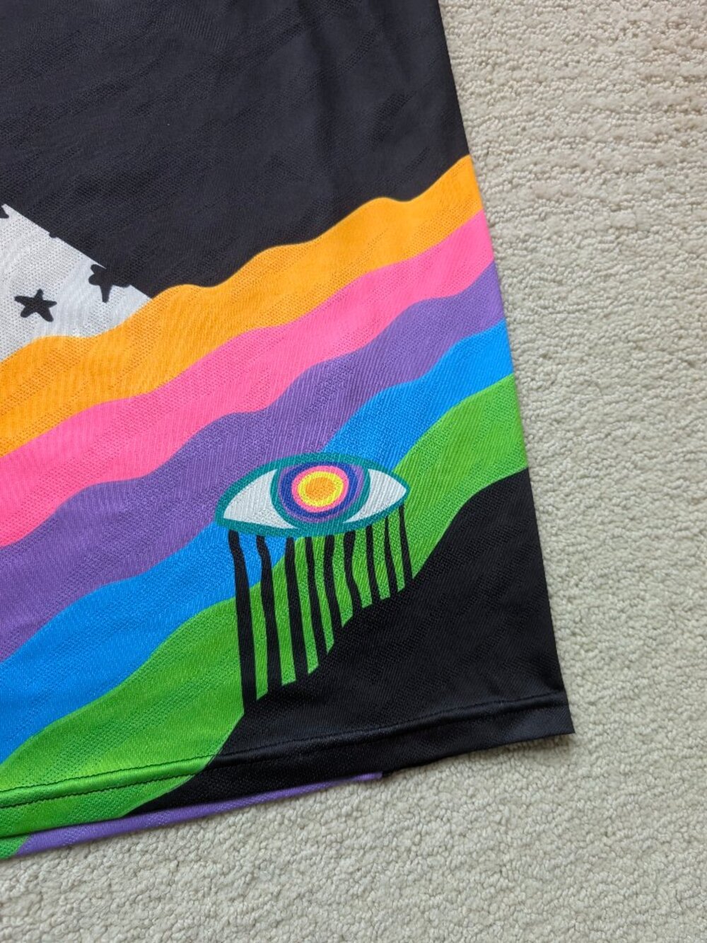 LN RNNR Rabbit Men's Large Vibrant Color Print Tank Top NEON Running Singlet EUC - Picture 7 of 15